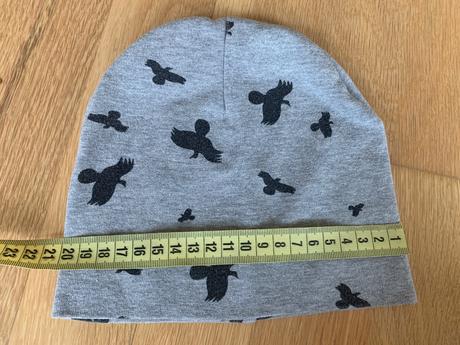 Čiapka s vranami, 80