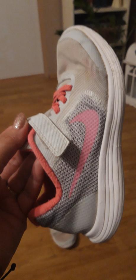 Dievcenske nike botasky vel.34, nike,34