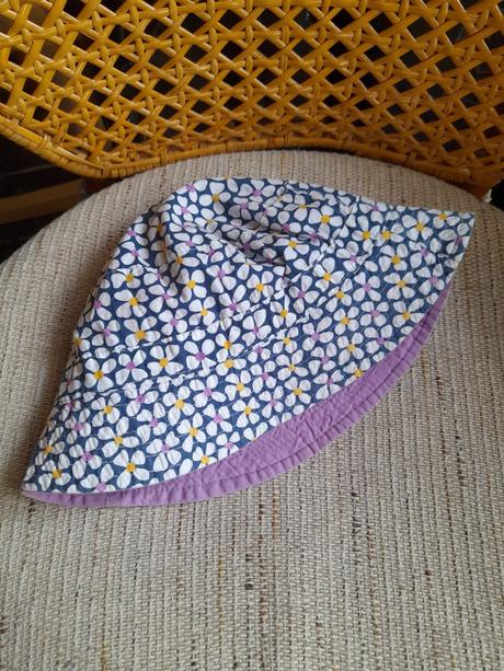 Obojstranný klobúk, 92