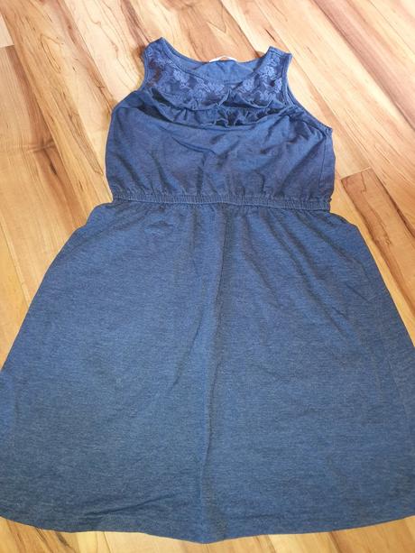 Krasne šaty 158/164, 158