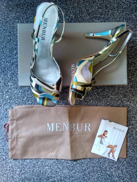 Menbur spolocenske letne, 40