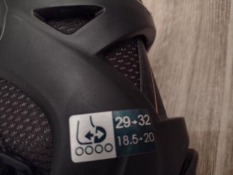 Kolieskové korčule, 29