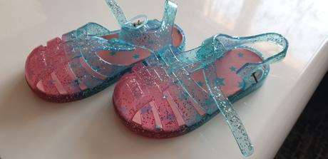 Gumené sandále č.25, 25