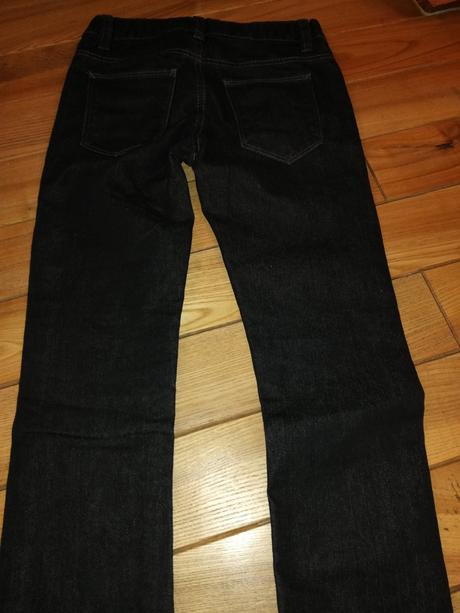 Čierne rifle, c&a,134