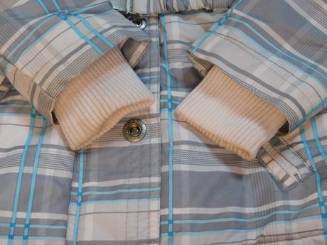 Bunda s opaskom reserved, reserved,122