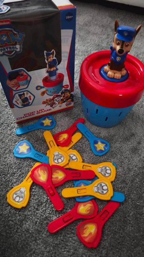 Paw patrol chase pop up hra, 