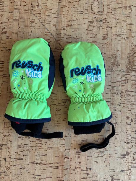 Rukavice na sneh, 104