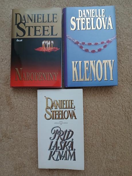 Knihy danielle steel,