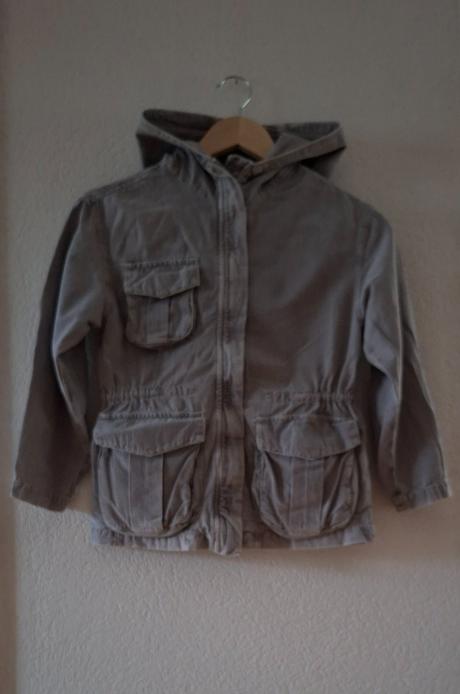Tenká, riflová  bunda, zara,134