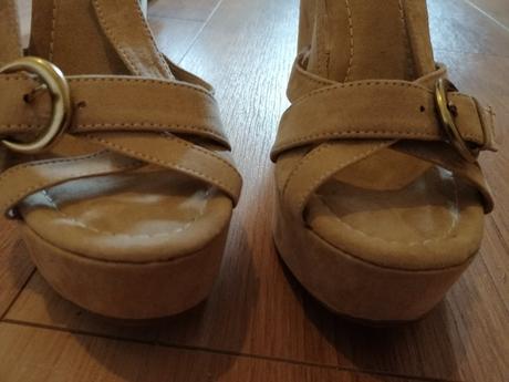 Sandálky na platforme, 37