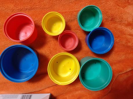 Skladacie poháriky fisher-price,