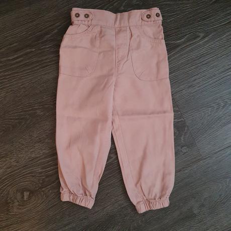 Ľahké nohavice, reserved,92