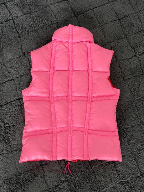 Teplá vesta jet set, s