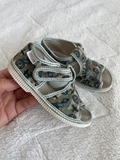 Papučky manik, manik,24