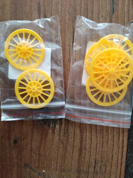 Materiál na kreatívnu tvorbu- rôzny, 