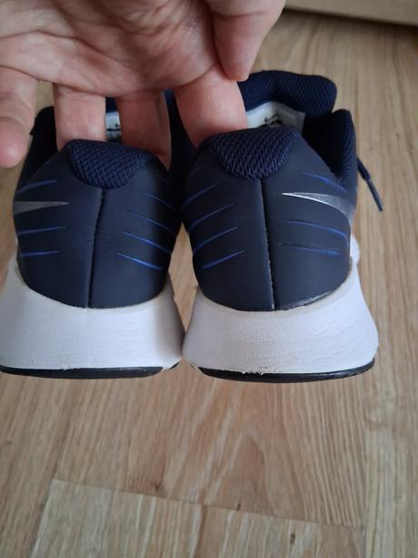 Bežecké tenisky, nike,36