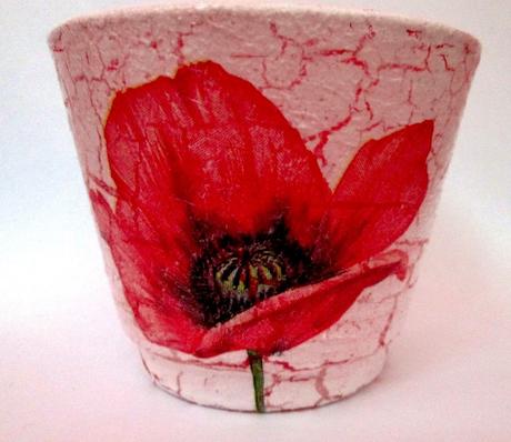 Svietnik s vlčím makom, 