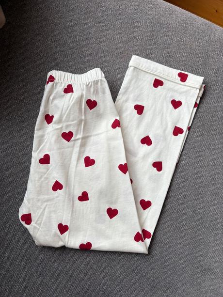 Nenosene krasne pyzamo, h&m,110