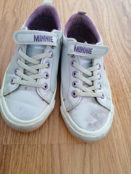 Tenisky, papuče, 32