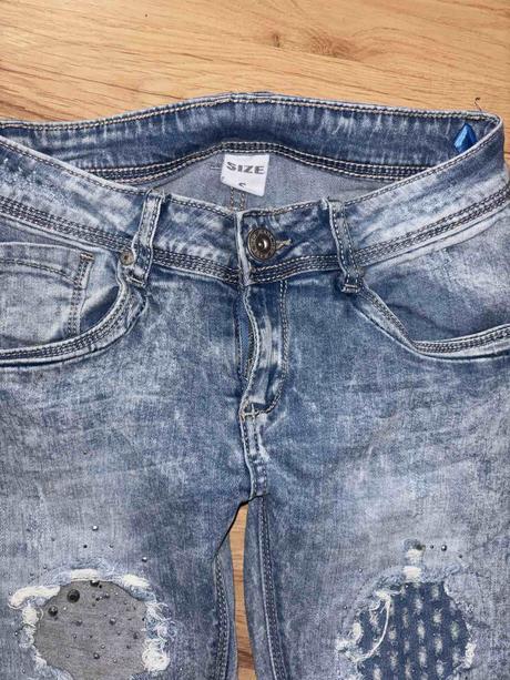 Skinny s, s