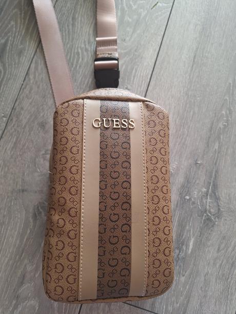 Guess taška, guess