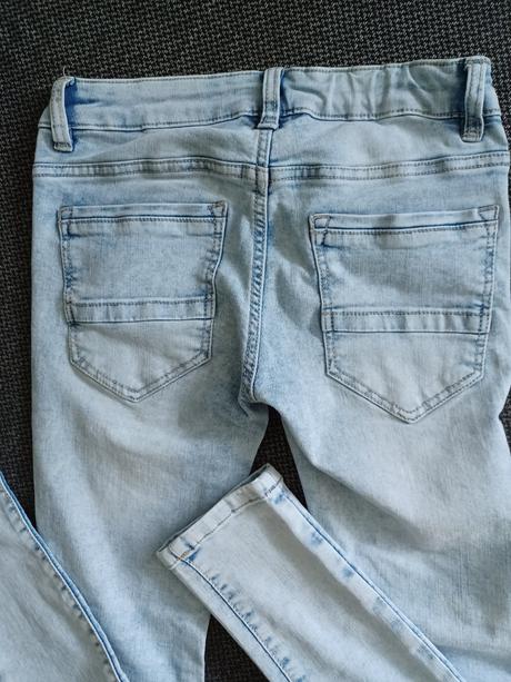 Rifle ako nové, chapter young,146