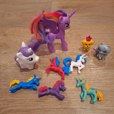 Barbie nabytok a kone, 