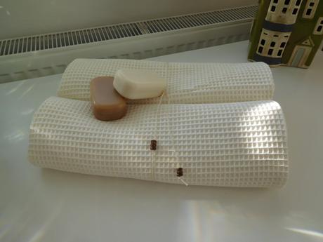 Vaflová bavlna - uteráky-140 x 70 cm, nové, 