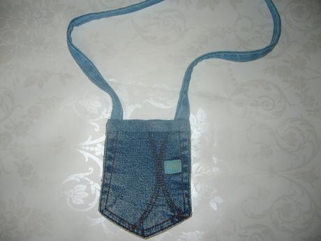 Riflova taštička na krk, 