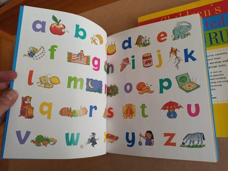 Children's illustrated dictionary / thesaurus, 