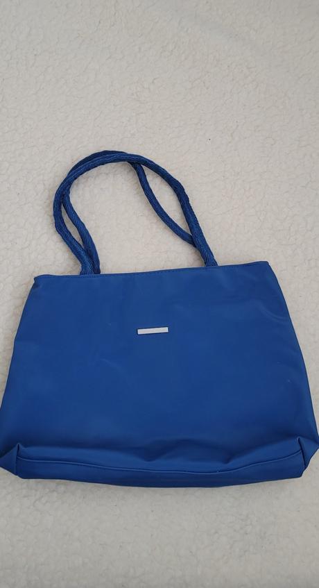 Modrá taška,