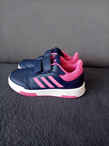 Dievčenské  tenisky veľ.30, adidas,30