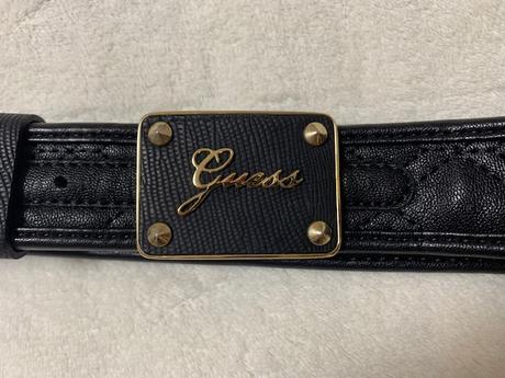 Čierne rôzne opasky, 