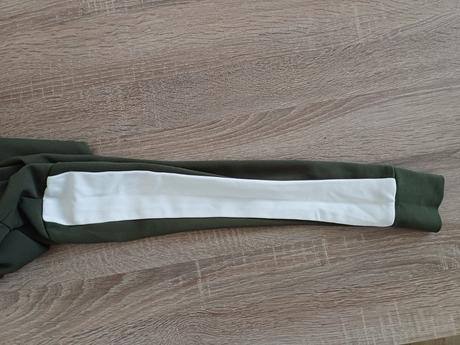 Krátka khaki mikina, xs