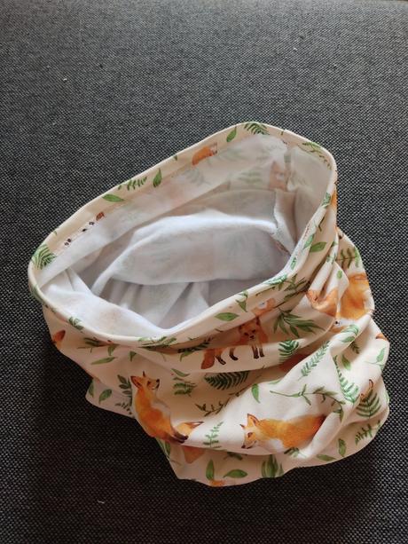 Líštičkový nákrčník, 