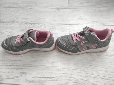 Predám tenisky č.33, graceland,33