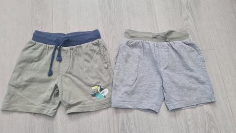 Kraťasy, šortky, lupilu,98