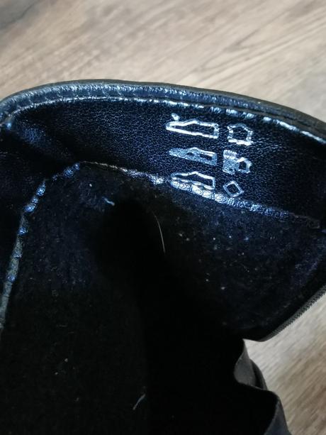 Zateplene kožené čižmy, 39