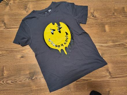 Smajlík tricko, h&m,146