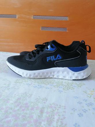 Látkové botasky, fila,38