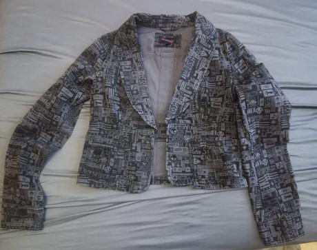 Sako s motívom videohier, m