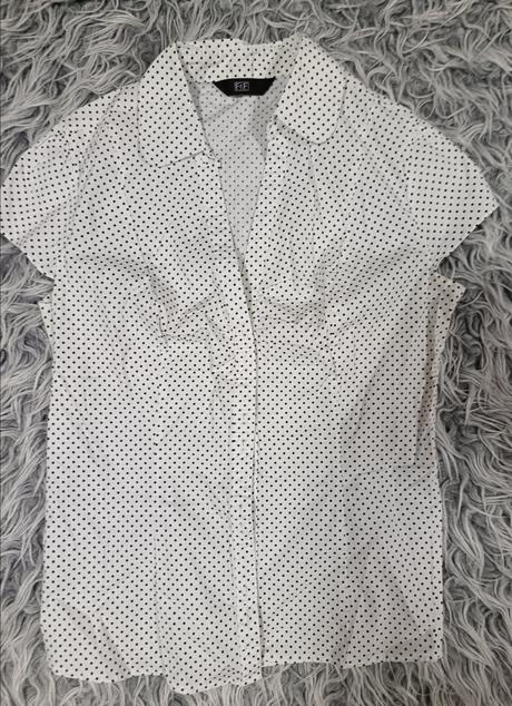 Bodkovaná blúzka, f&f,42