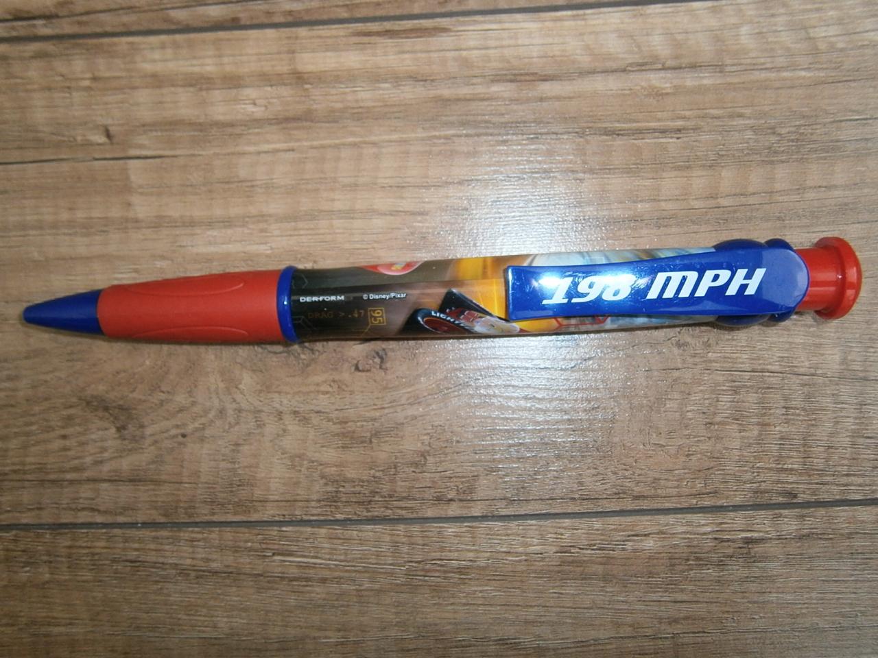 veľký péro po