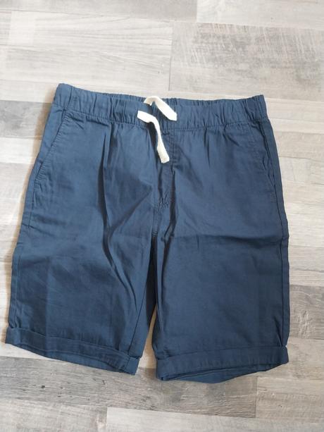 Elegantne kratasy, h&m,140
