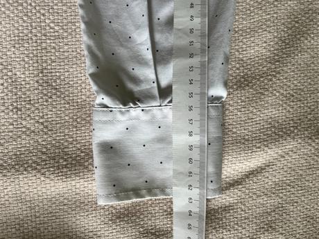 Biela bodkovaná pánska košeľa yellow skin, s