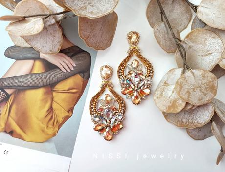 Veľké zlaté náušnice, 