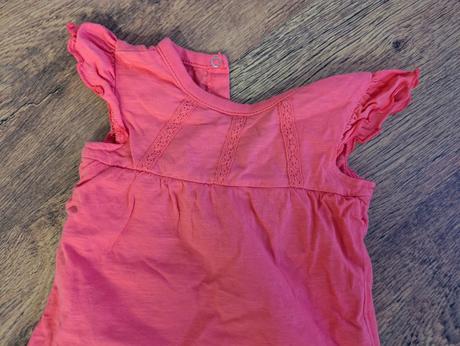 Body z volánikmi, 62