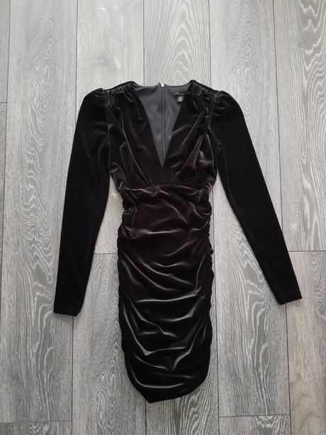 Spolocenske zamatove saty amisu, amisu,xs