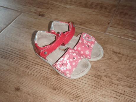 Sandálky baťa, baťa,26