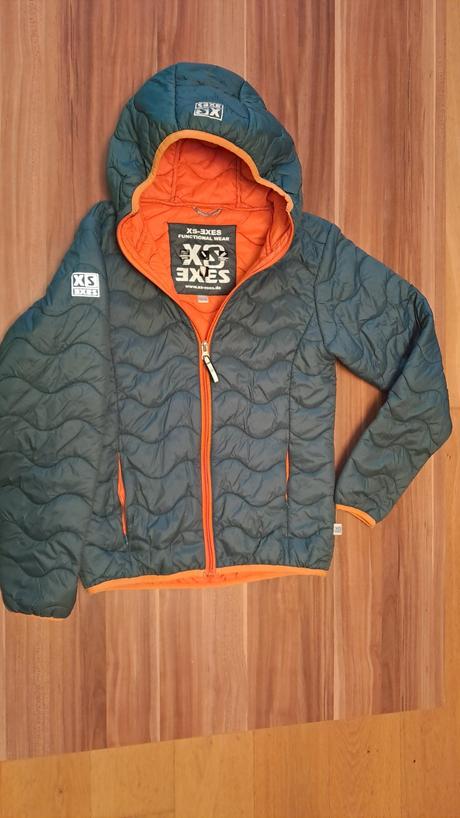 Prešívaná ľahká bundička, 152